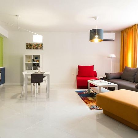 Pop Your Colors - Funky And Modern 1Bdr Apt By Flat Mаnager Plovdiv Exterior foto