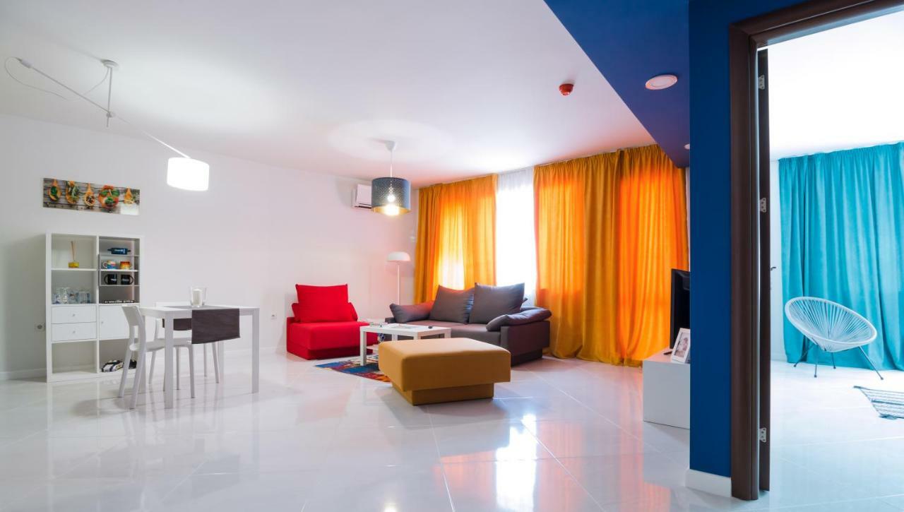 Pop Your Colors - Funky And Modern 1Bdr Apt By Flat Mаnager Plovdiv Exterior foto