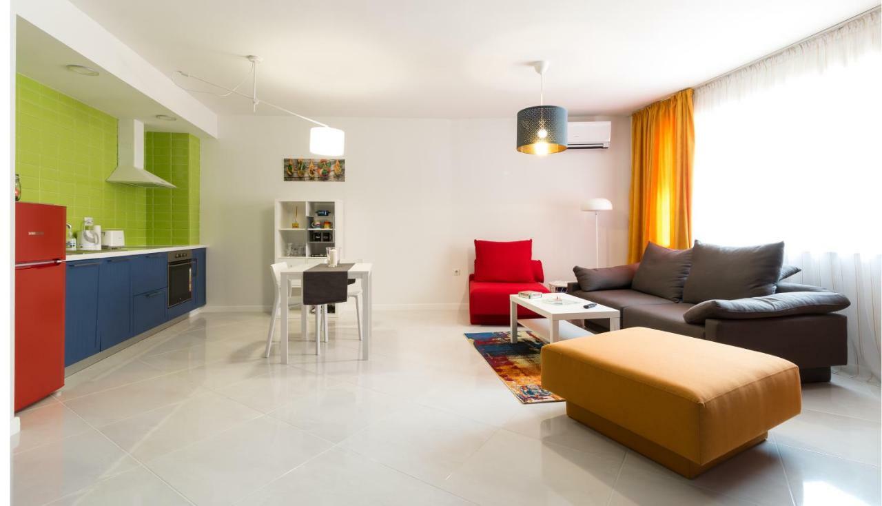 Pop Your Colors - Funky And Modern 1Bdr Apt By Flat Mаnager Plovdiv Exterior foto