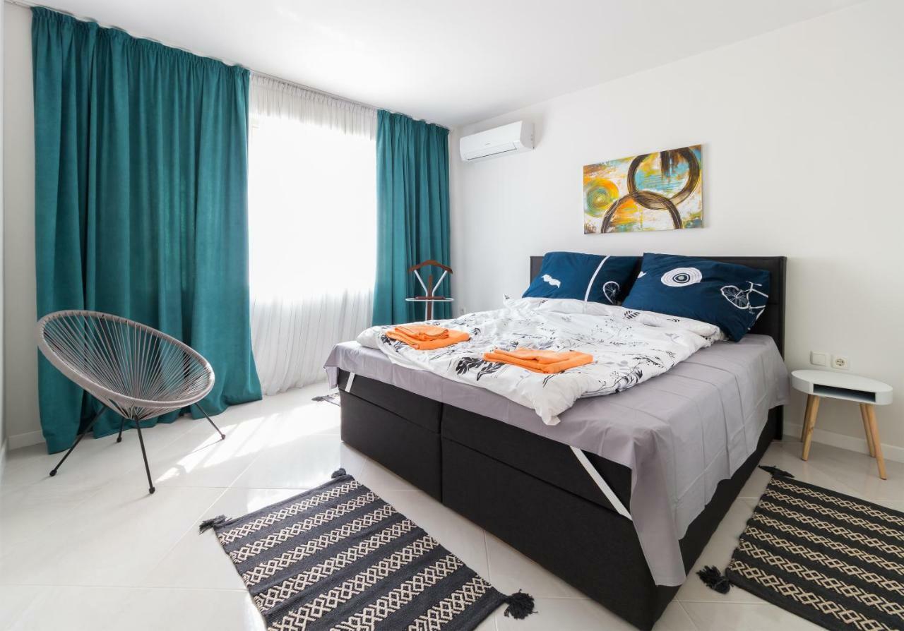 Pop Your Colors - Funky And Modern 1Bdr Apt By Flat Mаnager Plovdiv Exterior foto