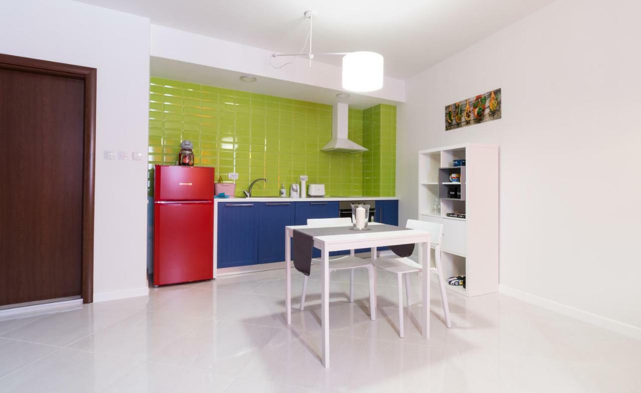 Pop Your Colors - Funky And Modern 1Bdr Apt By Flat Mаnager Plovdiv Exterior foto